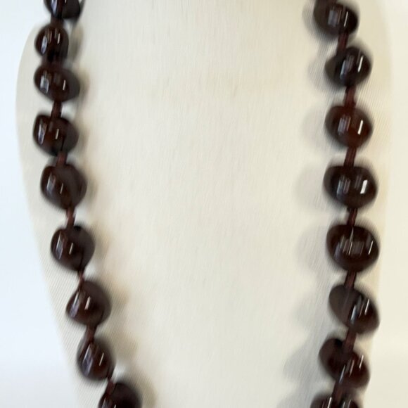 Kukui Nut Lei Necklace Brown Tropical Hawaiian Luau Tiki Party - Picture 4 of 7